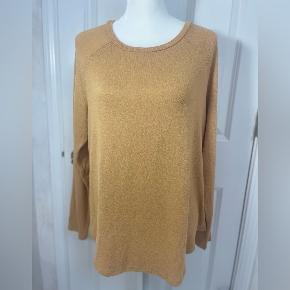 American Eagle Outfitters Tan Crew Neck Sweater Soft & Sexy Plush